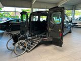 Ford Transit Connect lang/Behindertengerecht/Rampe - Ford Transit mit Diesel-Antrieb: Behindertengerecht