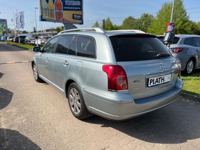 Toyota Avensis  Kombi 1.8 Travel