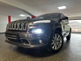Jeep Cherokee Limited 4WD DAB Navi Kamera PDC SHZ - Jeep Cherokee mit Benzin-Antrieb: Geländewagen