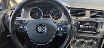 Volkswagen Golf - 11