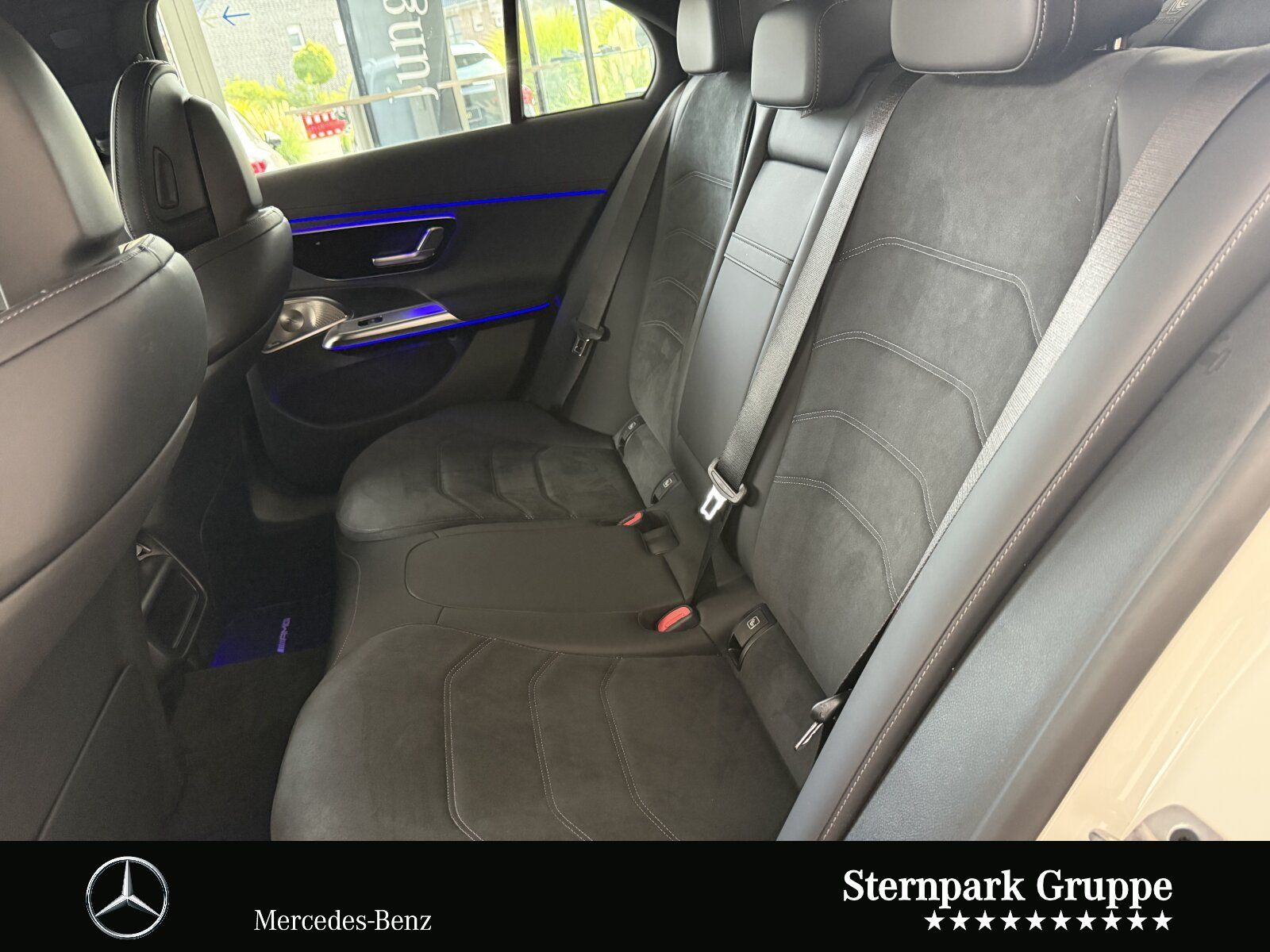 Mercedes-Benz E 300 e AMG+FAPA+HUD+DIGI+BUR+360+KEY+Winter+DC foto 20