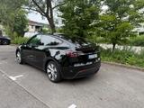 Tesla Model Y Hinterradantrieb RWD RWD - Tesla Model Y: Rwd
