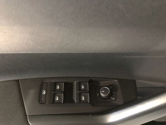 Polo Highline 1.0 TSI 6-Gang*ACC*NAVI*SHZ*