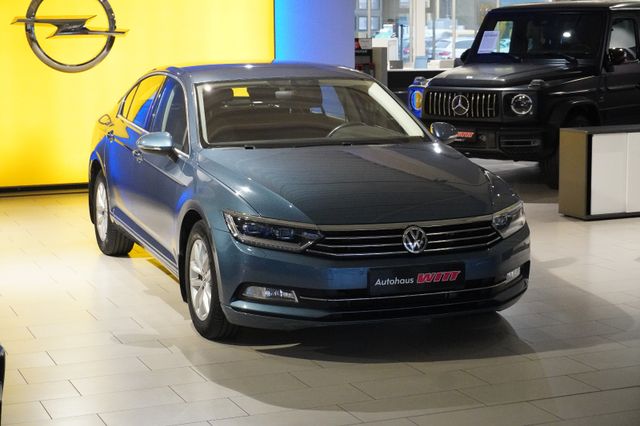 Volkswagen Passat Lim. Aut.`*1.Hand*LED*PDC*Abstandstempoma