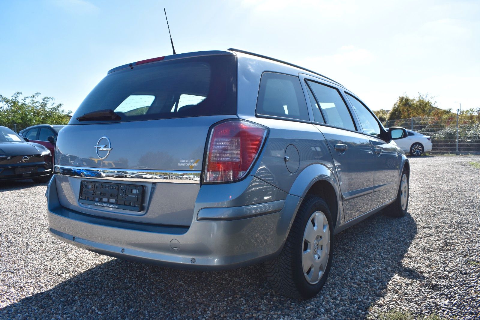 Fahrzeugabbildung Opel Astra H Caravan Edition TEMPOMAT/KLIMA/PDC