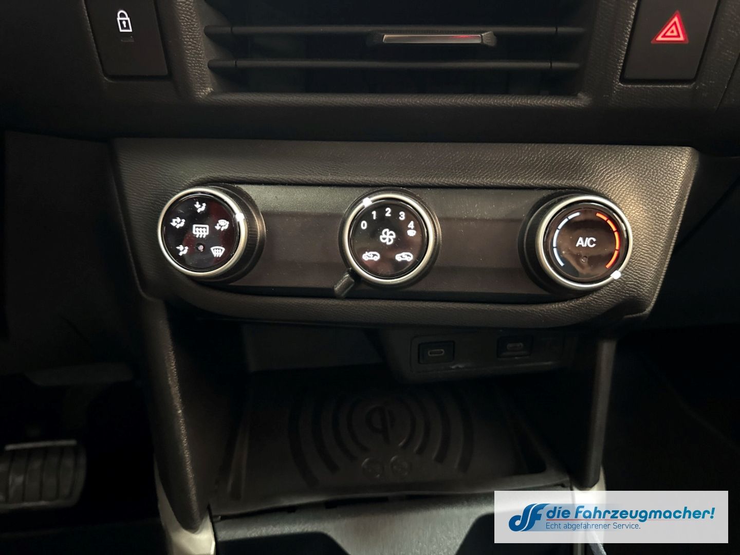 Fahrzeugabbildung Opel Frontera Electric Edition 83 kW Digitales Cockpi