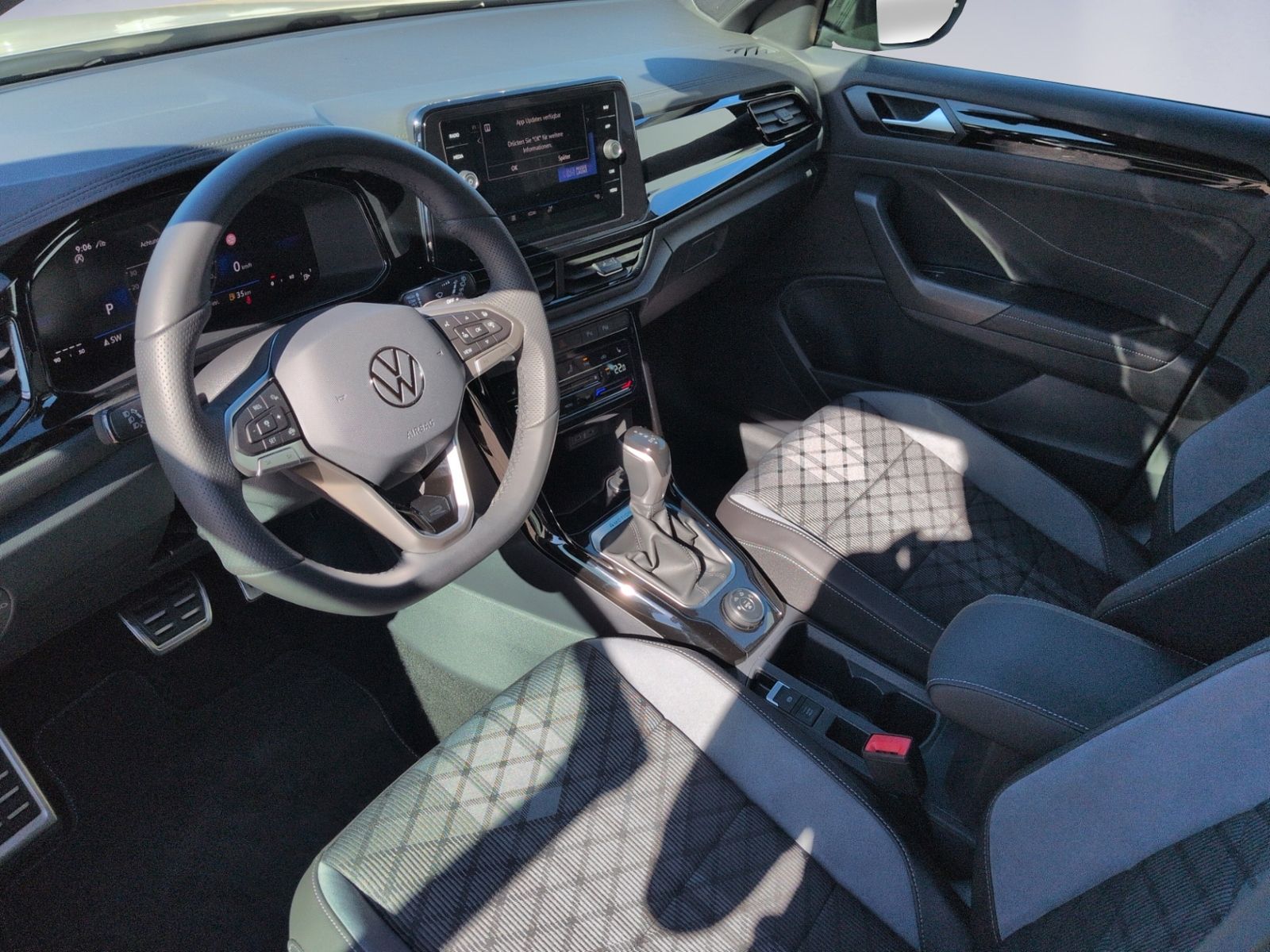 T-Roc 2.0 TDI DSG 4M R-Line KAMERA+NAVI