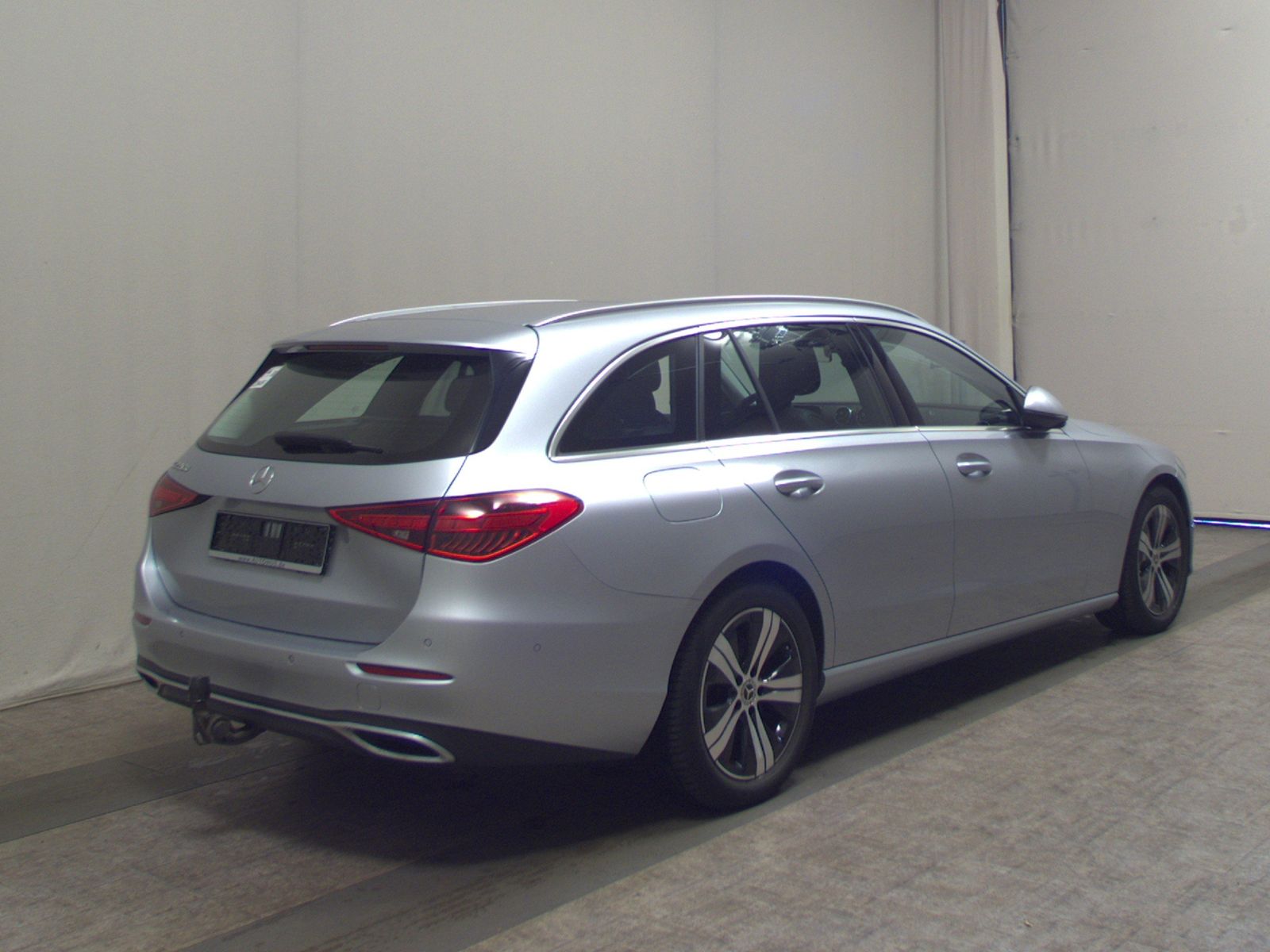 Mercedes-Benz C 220 T d Avantgarde Navi MBUX AHK RFK Distr.+ foto 4