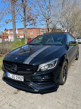 Mercedes-Benz CLA 45 AMG Mercedes-AMG CLA 45 4MATIC DCT Me... - : Coupé, Mercedes