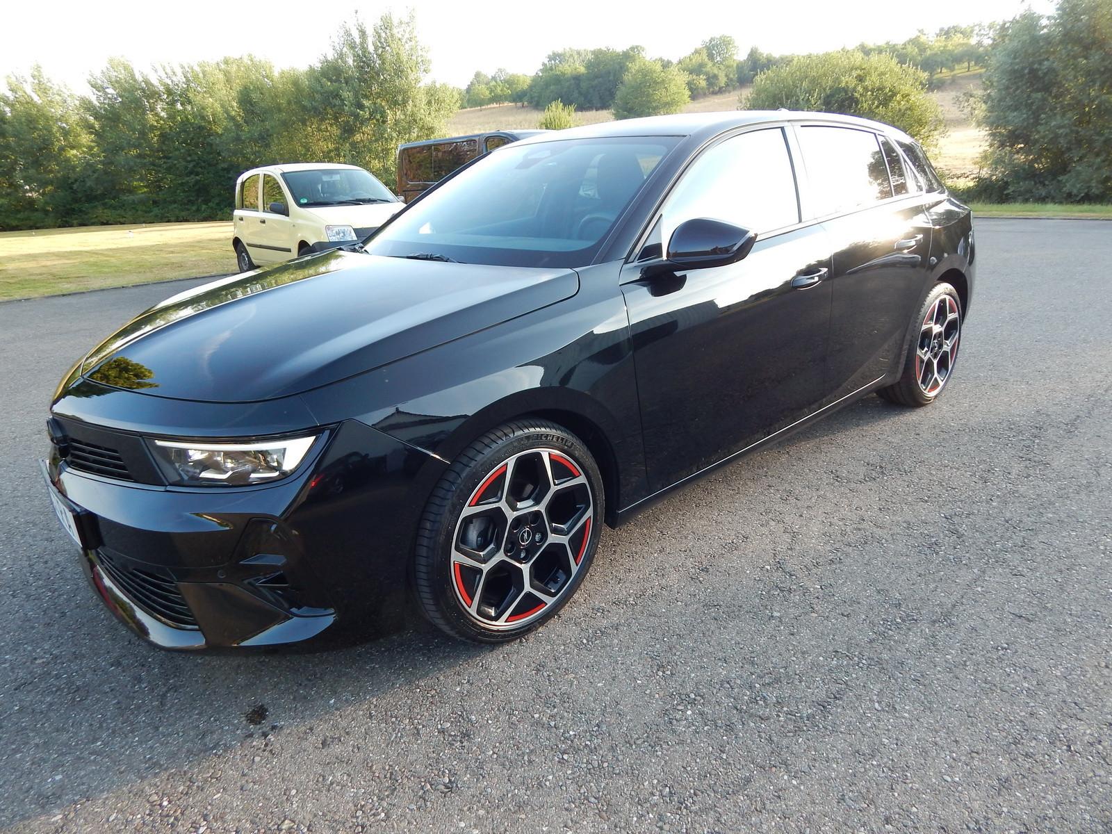 Opel Astra L GS Line AUTOMATIK Front- & Heckkamera