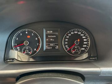 MYAUTOCENTER – Gebraucht- und Jahreswagen mit Werkstattservice in Pfaffenhofen Volkswagen Touran*7-Sitzer*TEMPO*2ZONEN*SitzHZ*PDC*TÜV 528