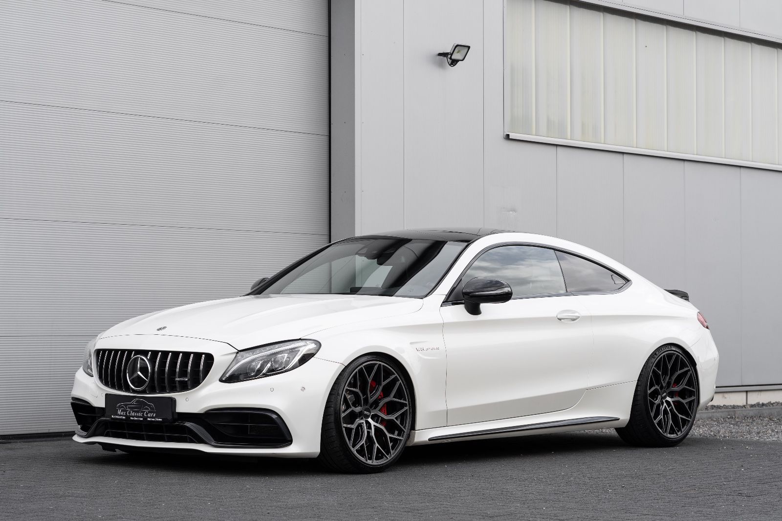 MERCEDES-BENZ C63 S AMG Coupe Jahreswagenzustand MB Scheckheft