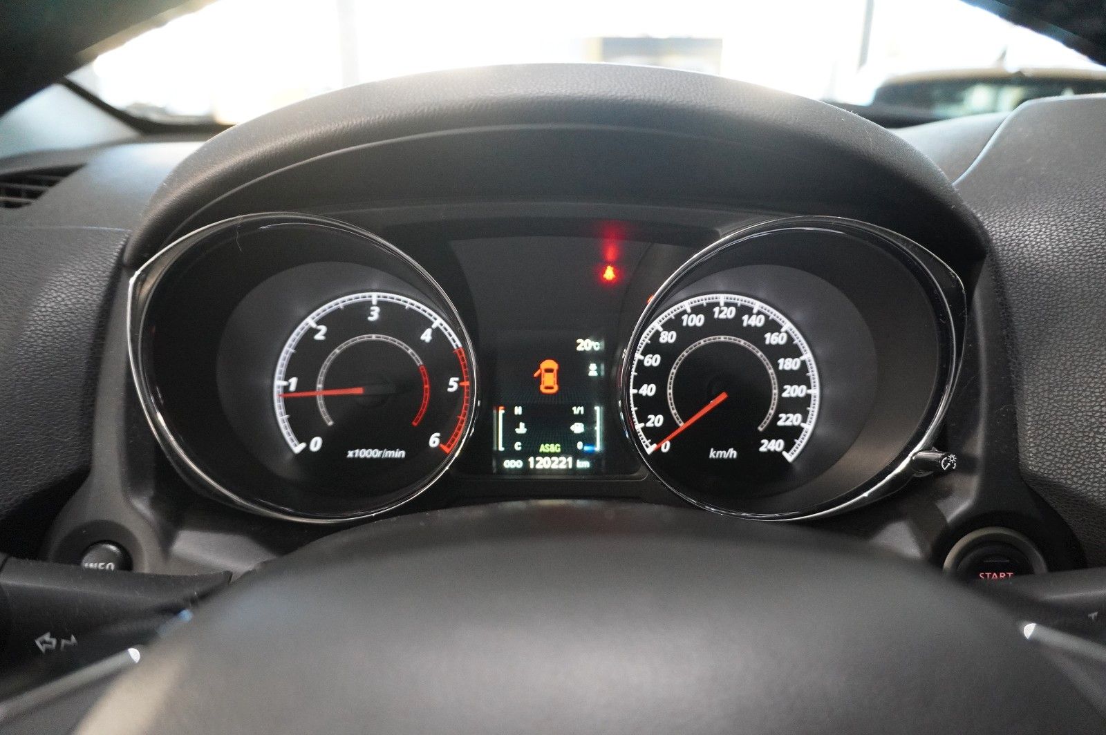 Fahrzeugabbildung Mitsubishi ASX 1.6D TOP 2WD NAVI/LED/KAMERA/PANO./SHZ/AHK