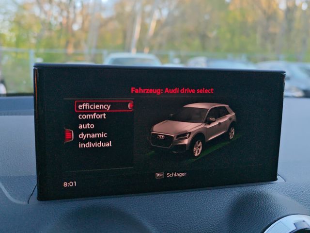 Q2 35 TFSI S line S-tronic