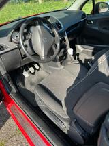 Peugeot 207 CC Premium HDi FAP 110 Premium - Peugeot 207 Premium mit Diesel-Antrieb