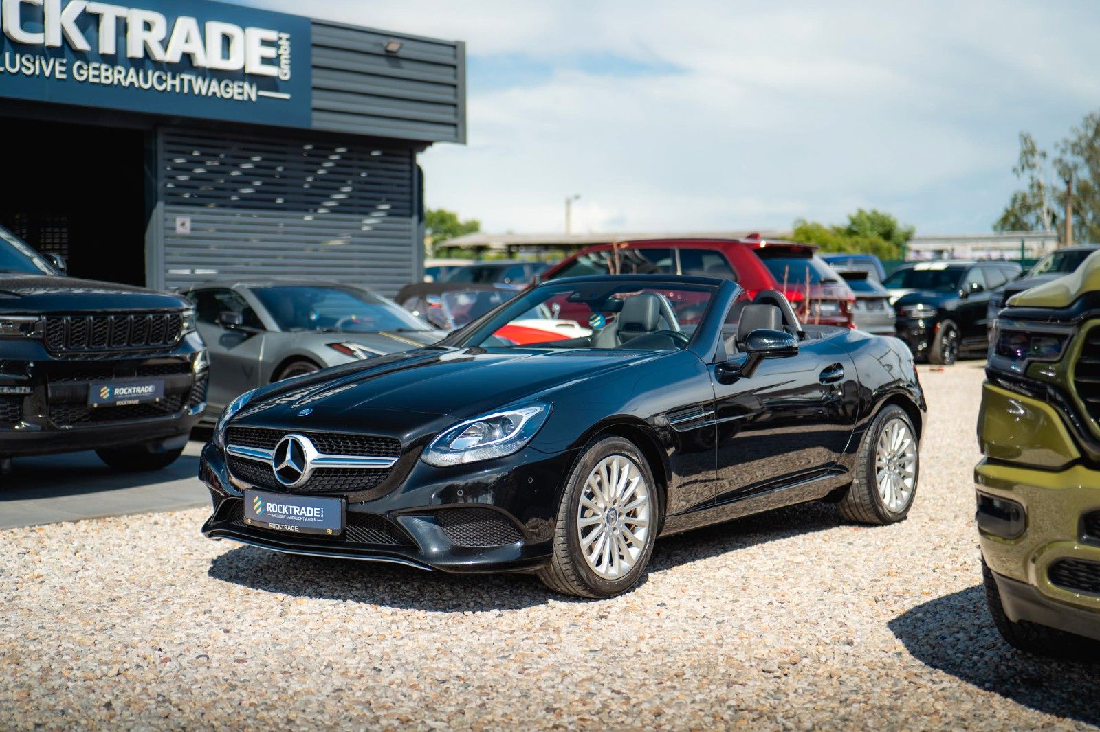 Fahrzeugabbildung Mercedes-Benz SLC 200 Roadster Sport *Sportabgas*Pano*Navi*