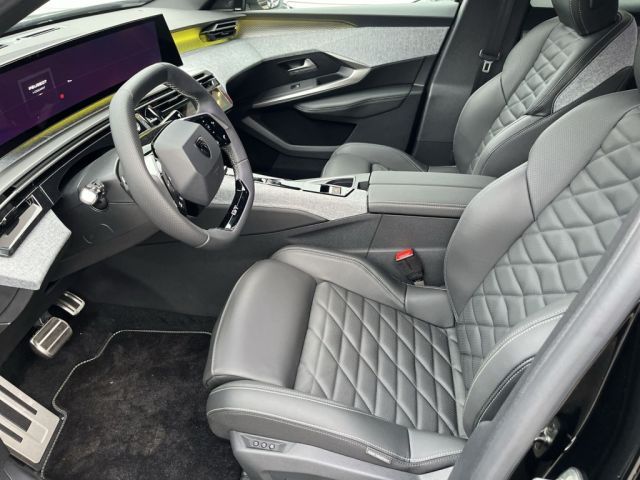 Peugeot 3008 Elektro 325 AWD LAUNCH EDITION