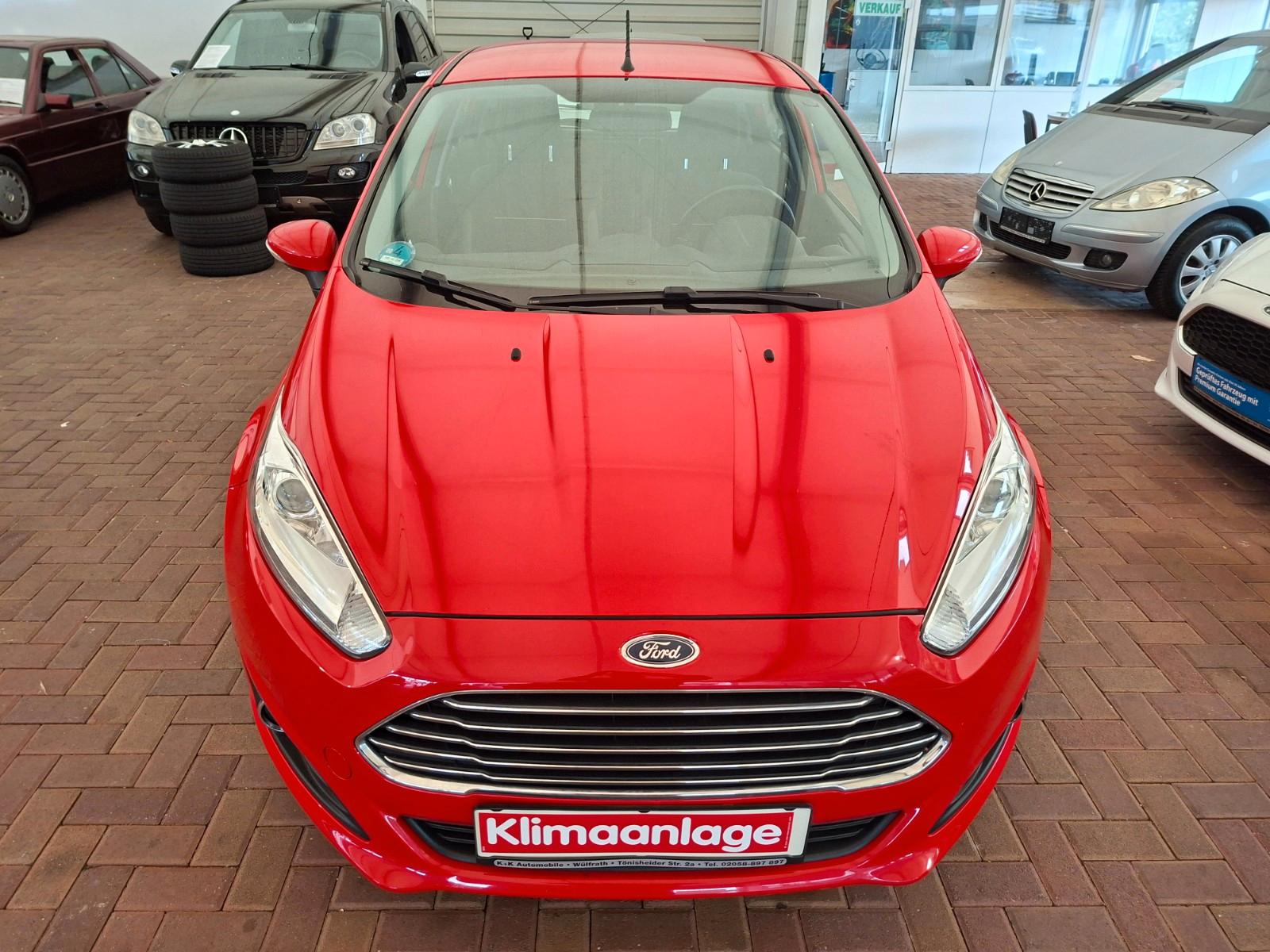 Ford Fiesta Trend  Klimaanlage USB Zahnriemen  Neu