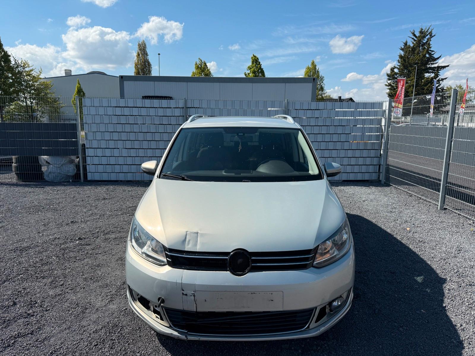 Volkswagen Touran 1.6 TDI DSG Comfortline 7 Sitze
