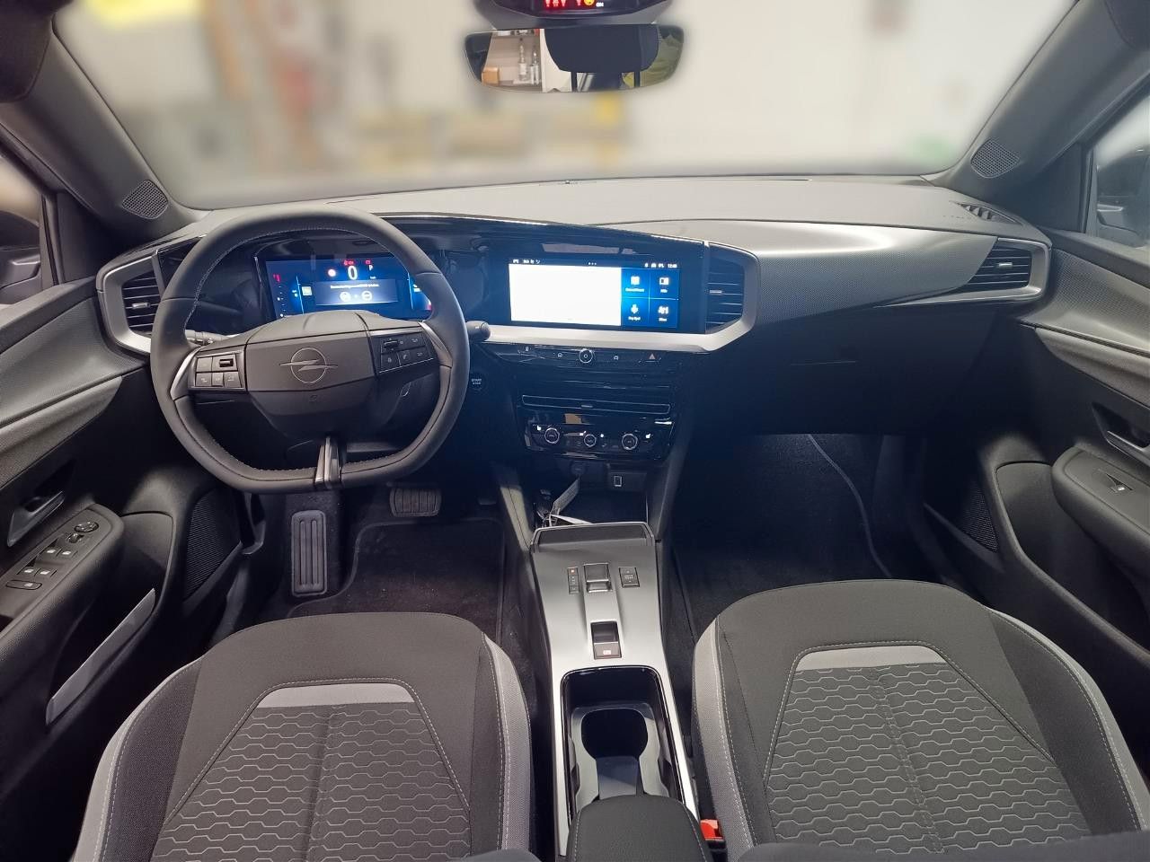 Fahrzeugabbildung Opel Mokka Edition/Automatik/NAVI/Allwetter!