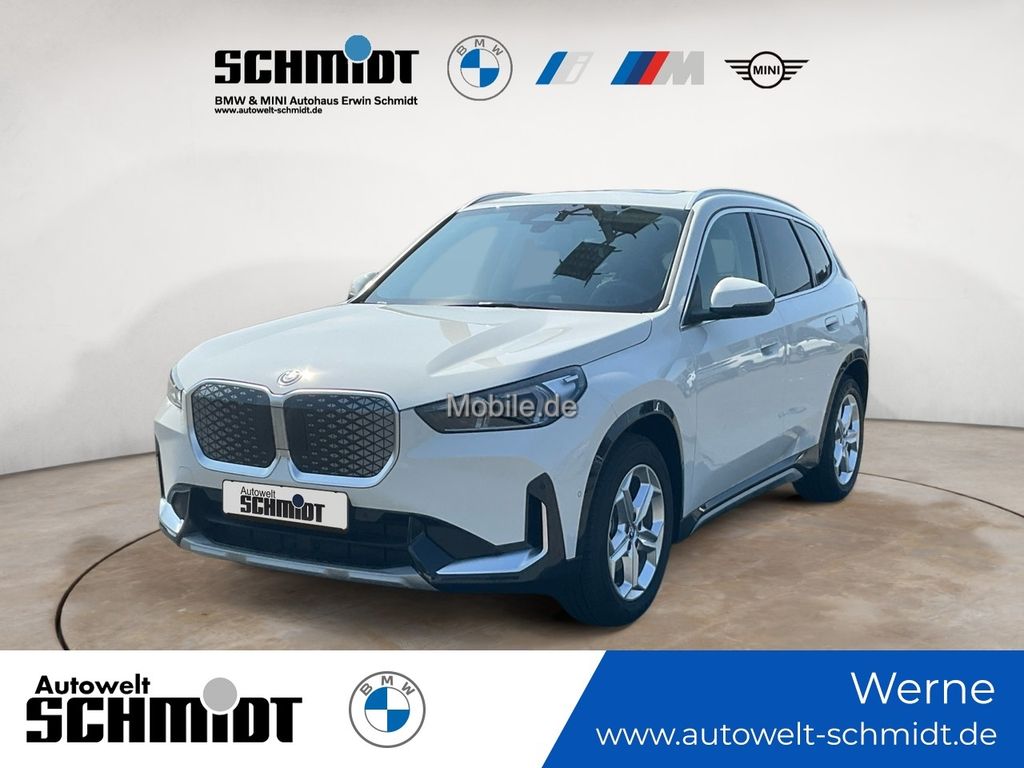 iX1 eDrive20 ELEKRO xLine UPE 59.980 EUR