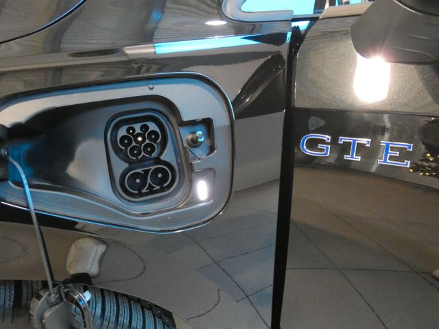Golf 1.5 TSI eHybrid 200 kW GTE AHK PANO