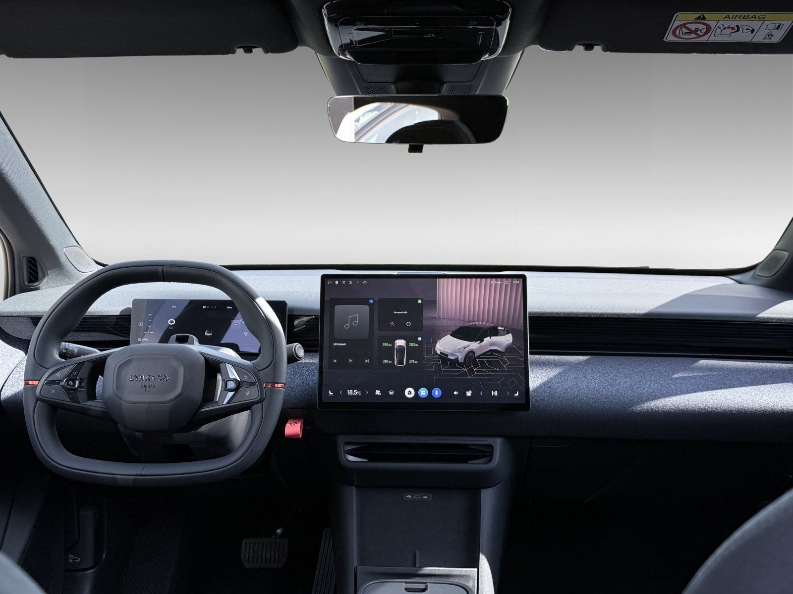 Lynk & Co 02