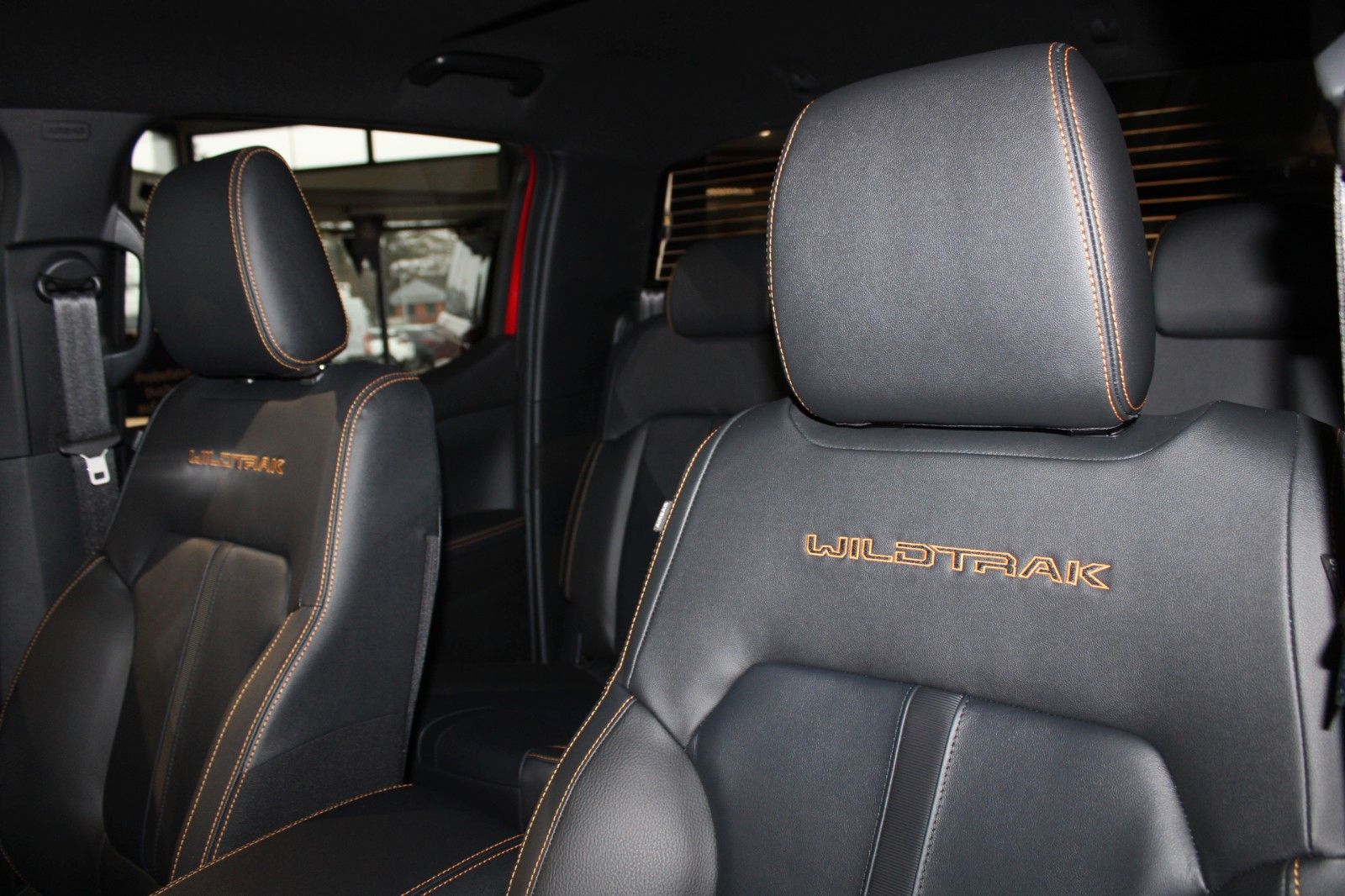 Fahrzeugabbildung Ford Ranger Wildtrak Automatik AHK LED STANDHEIZUNG