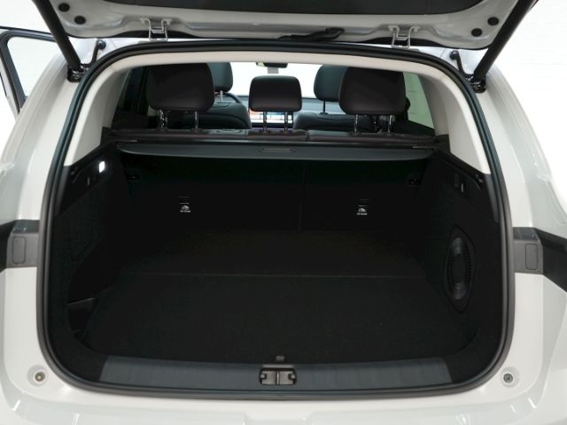 C10 REEV DESIGN 28,4 kWh+NAVI+360°KAMERA+PANORAM
