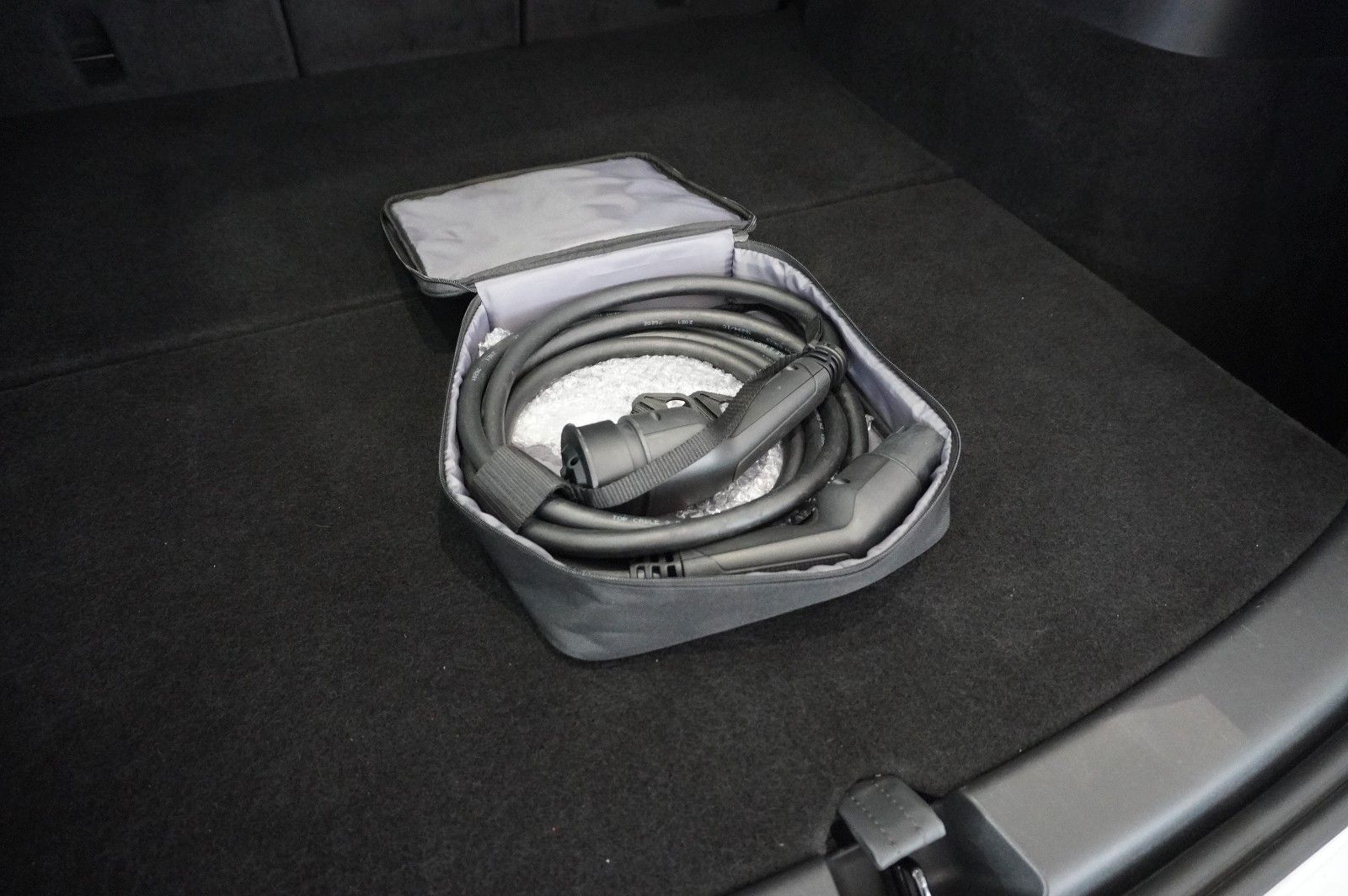 Tesla Model Y LONGRANGE DUAL-MOTOR NAVI LED KAMERA DAB foto 15