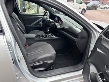 Bild 19 Opel Astra L Sports Tourer GS AHK