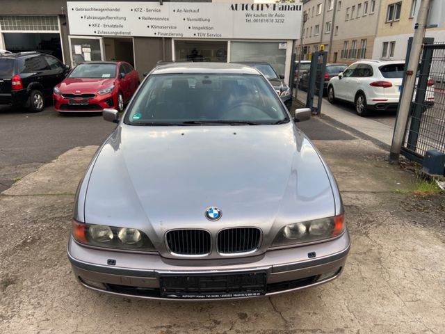 BMW 523i E39 aus 1HAND/RENTNER/LÜCKENLOS BMW SCHECK!