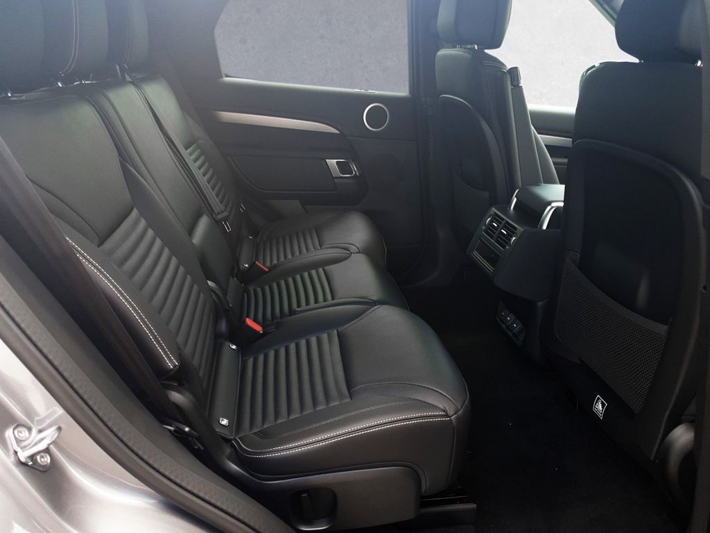 Land Rover Discovery D300 AWD R-Dynamic SE