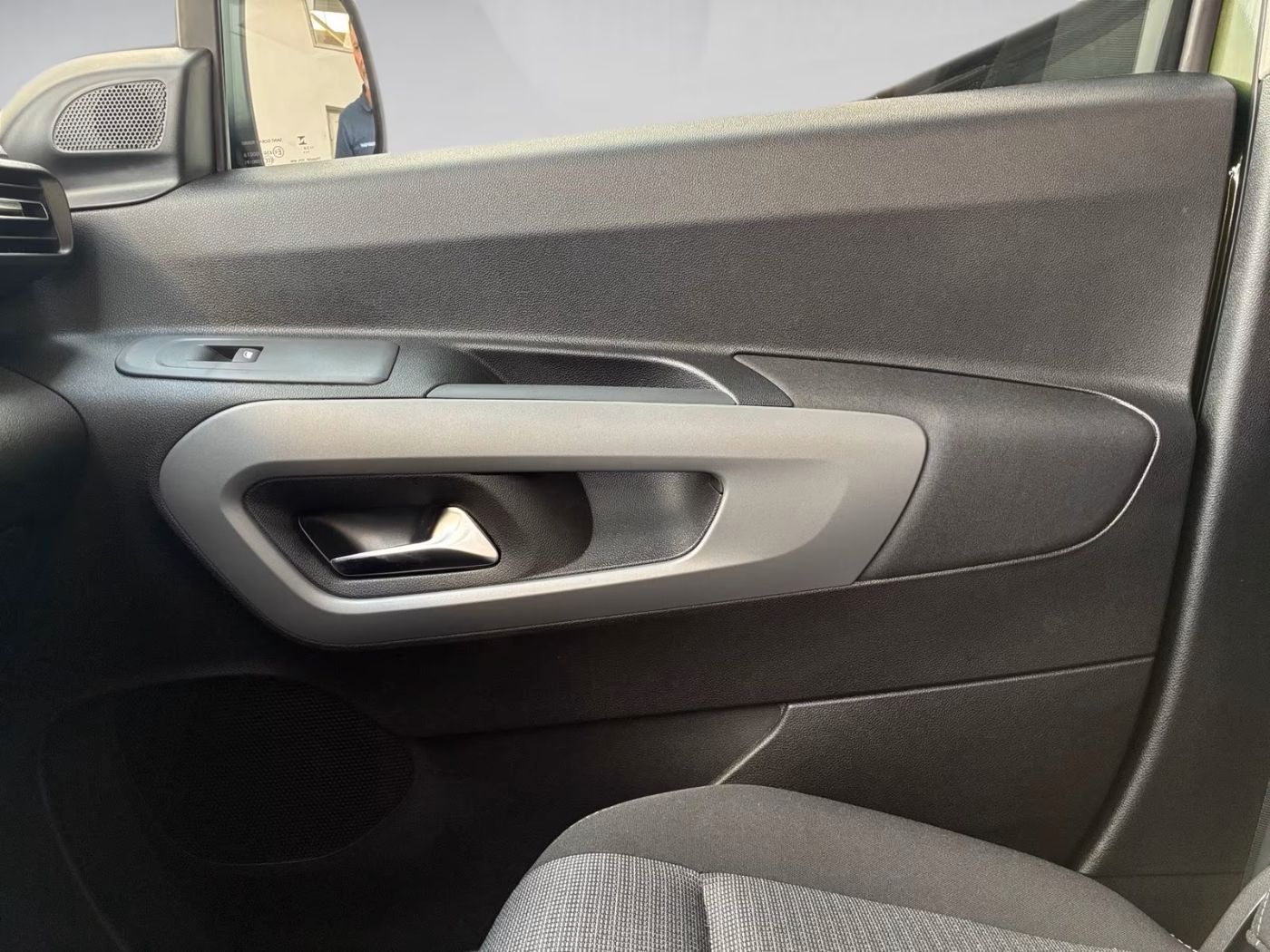 Fahrzeugabbildung Toyota Proace City Verso 1.2 L1 Kamera,LED,Matrix,Navi