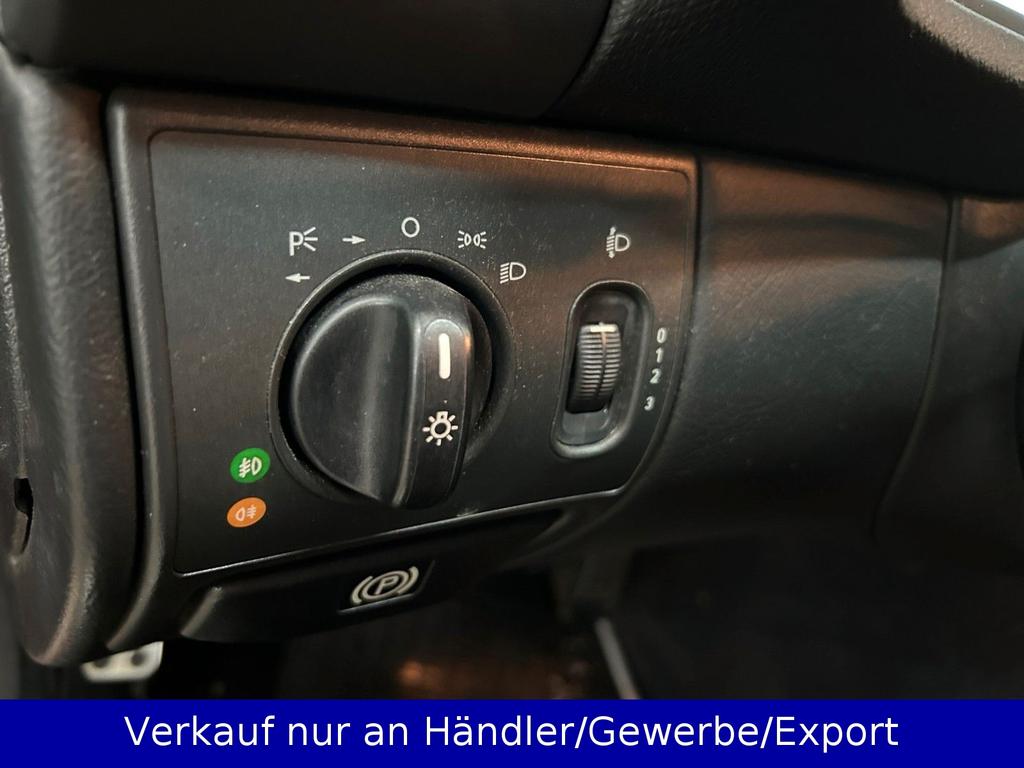 Mercedes-Benz CLK 200