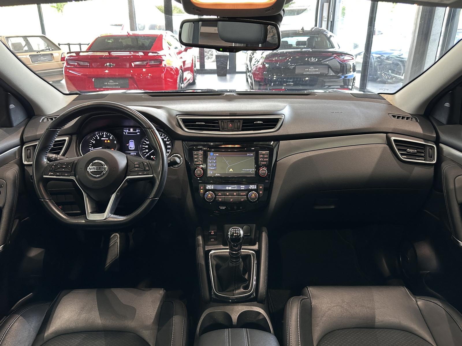 Nissan Qashqai *PANO, SPURHALTE, TOTWINKEL, 360GR.*