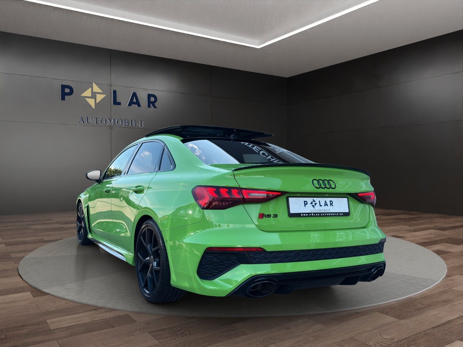 Fahrzeugabbildung Audi RS3 Lim. 2.5 TFSI quattro *Pano*Vollleder*ACC*