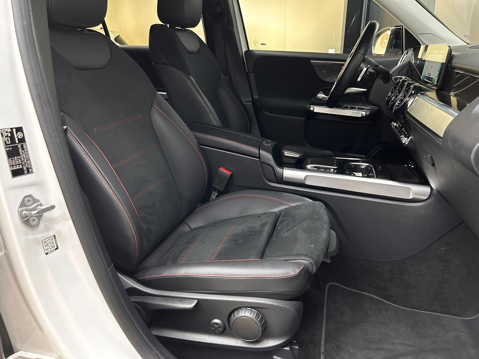 Mercedes-Benz GLB CGI 2X AMG Line >NIGHT+WIDES+LED+SHZ+19", миниатюра 9
