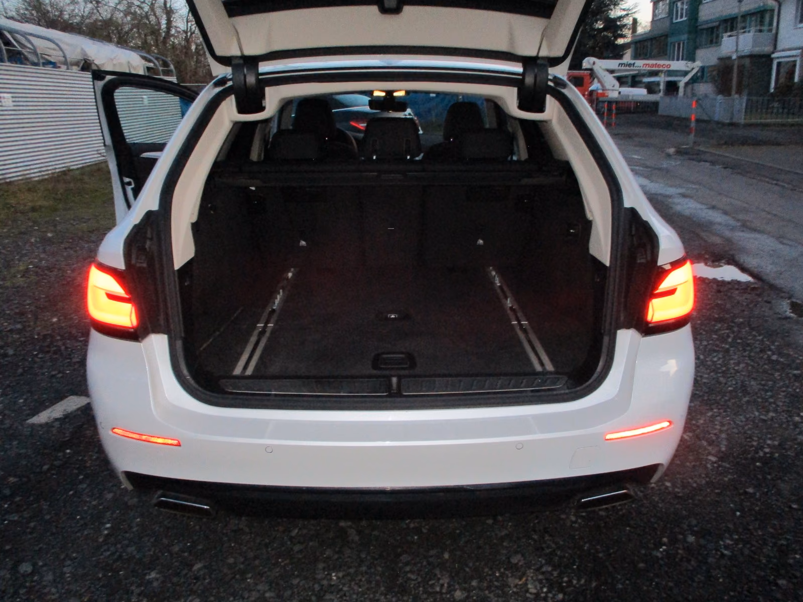 BMW 530 d xDrive Touring Mild-Hybrid