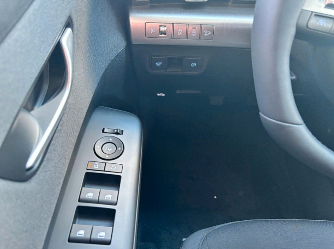 Fahrzeugabbildung Hyundai Kona 1.6 T-GDI Select LED,Navi,ACC,Kam.,KeyLess
