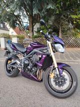 Triumph Street Triple 18600km, Imperial Purple, TÜV Neu, - 2012 STREET TRIPLE