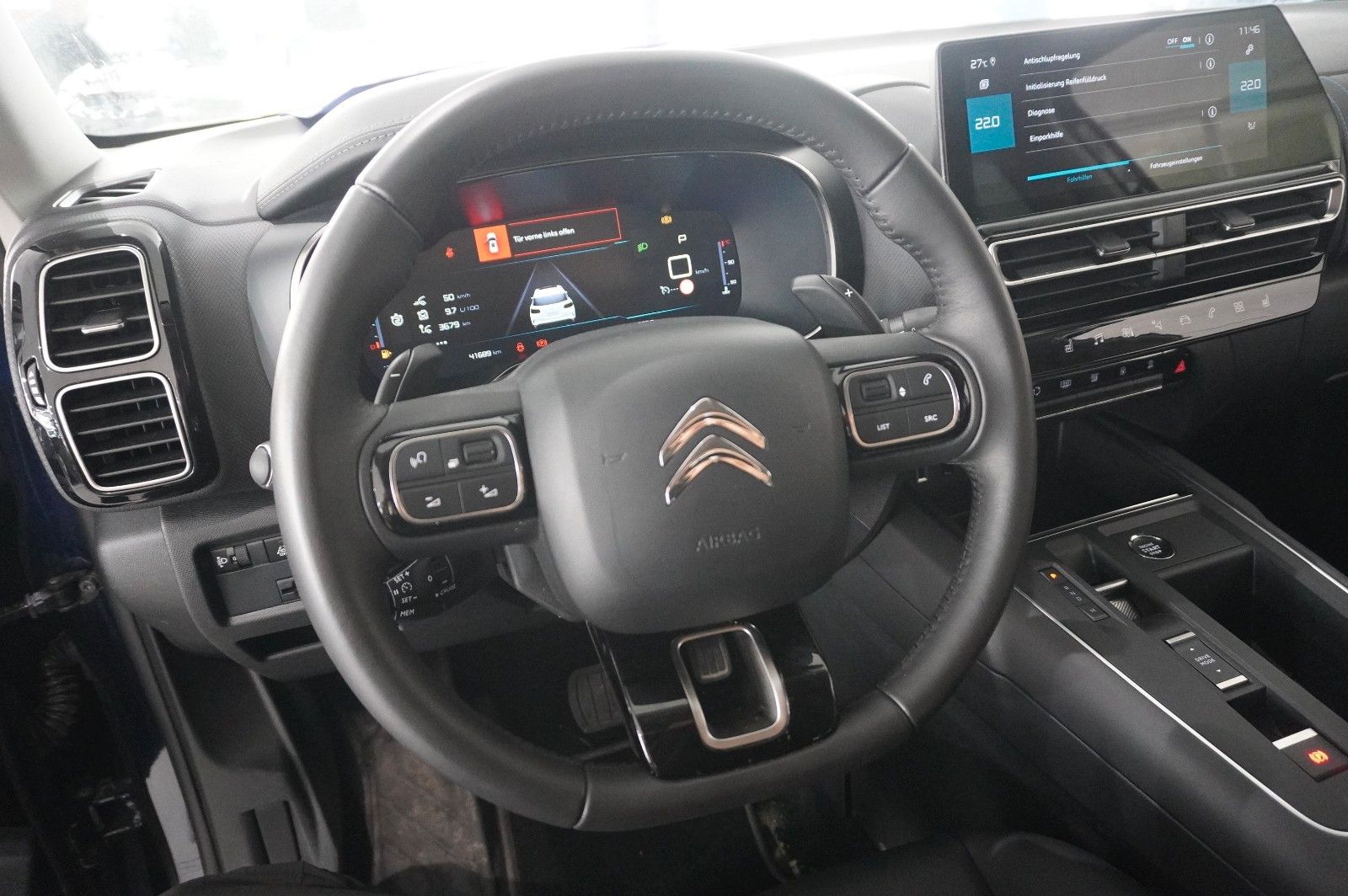 Fahrzeugabbildung Citroën C5 Aircross PLUS 145 E-DSC NAVI/LED/KAMERA/DAB+