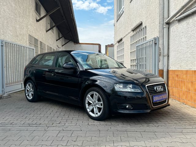 Audi A3 Sportback 1.6 Ambition*Automatik*SHZ*PDC*SH