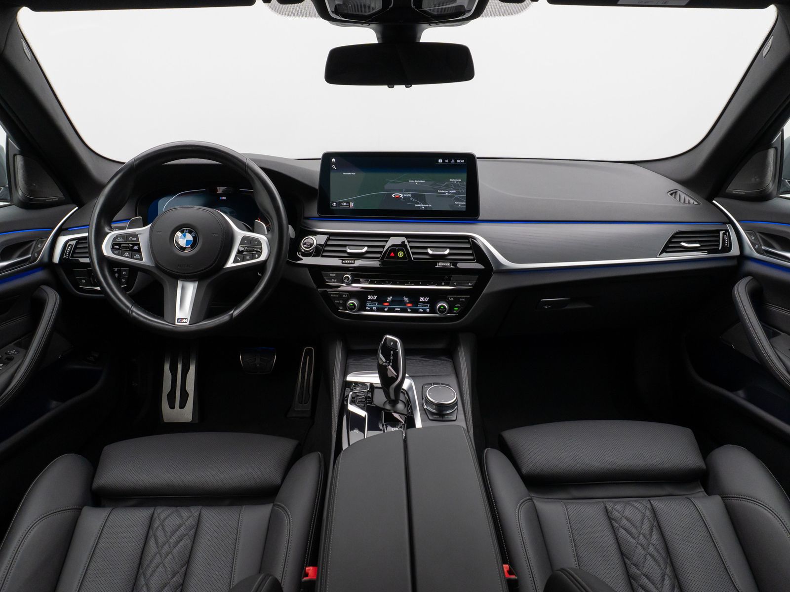 Fahrzeugabbildung BMW 540d xD M Sport Kamera Laser HUD DAB H/K Komfort