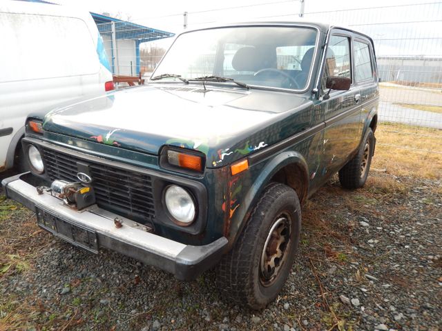 Lada Niva 1.7i Only