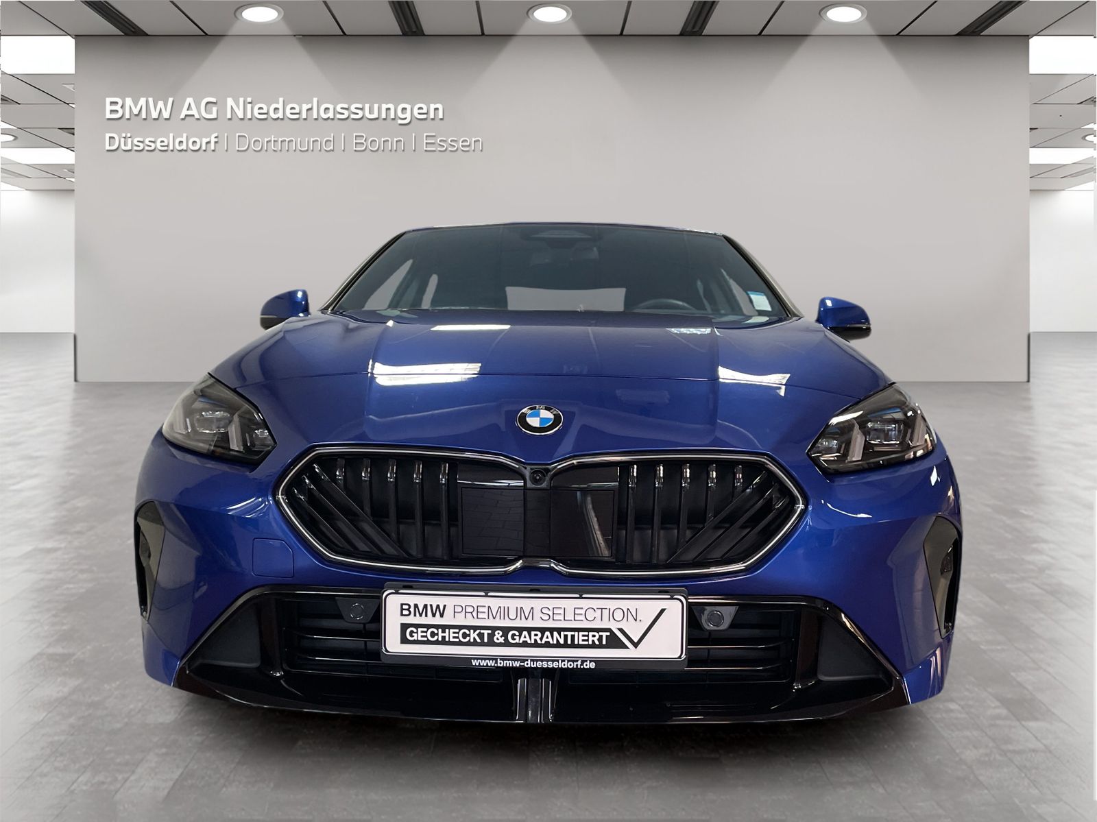 BMW 220 - Bild 8