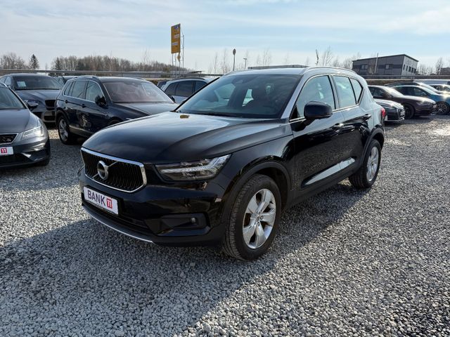 Volvo XC 40 XC40 Momentum AWD