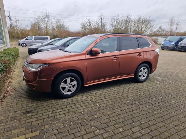 Mitsubishi Outlander ClearTec Instyle 4WD