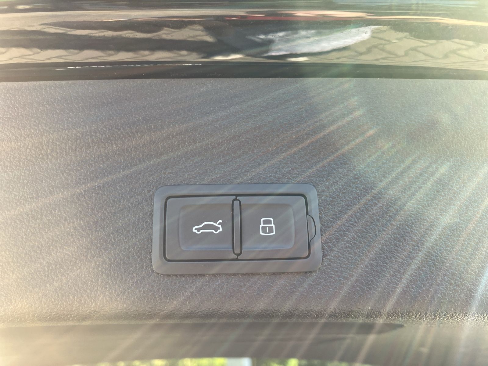 Fahrzeugabbildung Audi A6 Avant 50 TDI sport quattro Matrix AVC ACC SH