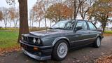 BMW e30  325 i - BMW: Coupe, E30